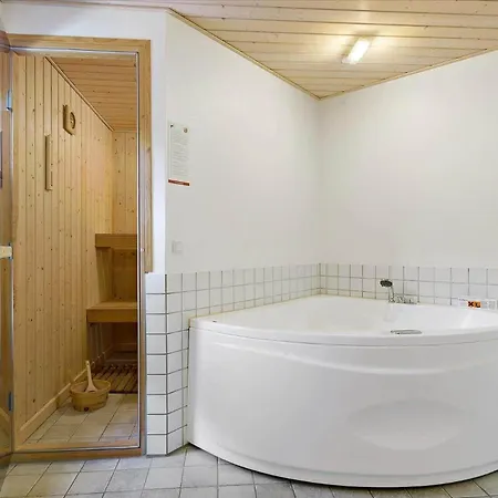 Bl1180-saltum-laustvej-1 Saltum